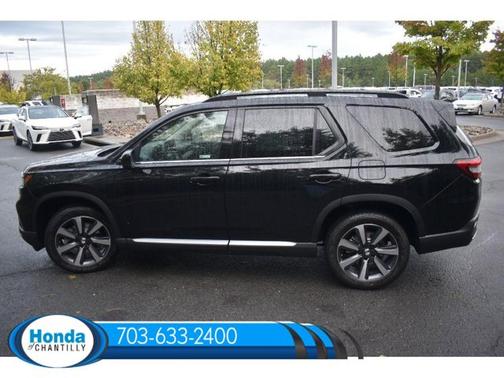 2025 Honda Pilot Touring