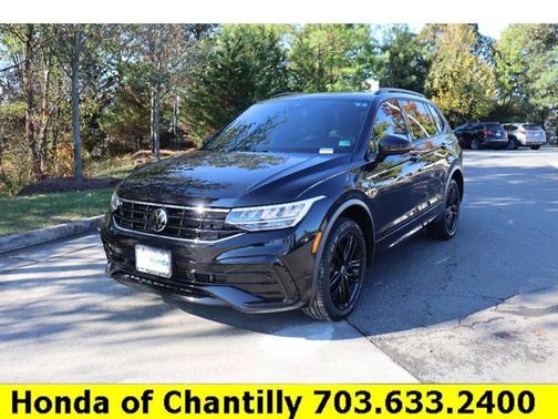 2022 Volkswagen Tiguan SE R-Line Black