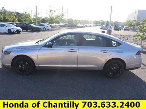 Solar Silver Metallic 2025 Honda Accord SE