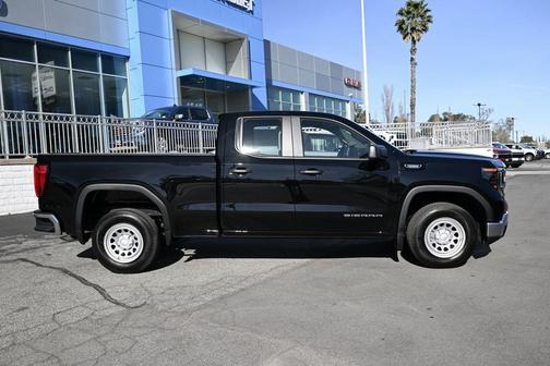 Onyx Black 2026 GMC Sierra 1500 Pro