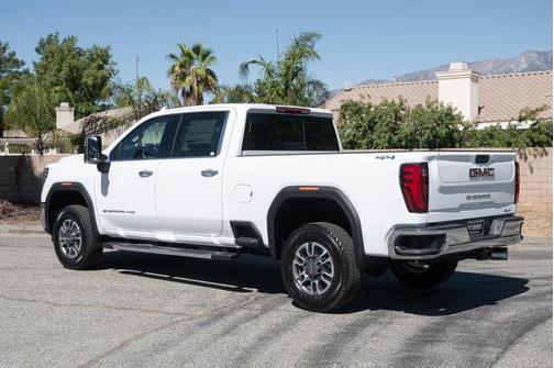 2025 GMC Sierra 2500 SLT