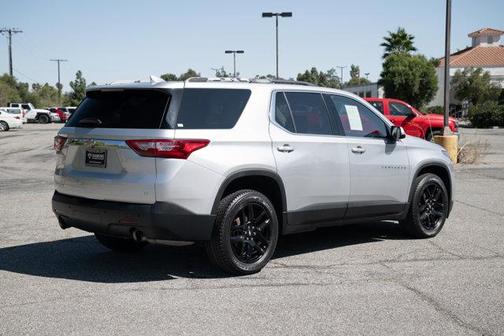 2018 Chevrolet Traverse LT Cloth
