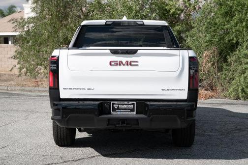 2026 GMC Sierra EV Standard Range Elevation
