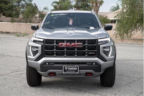 2025 GMC Canyon AT4