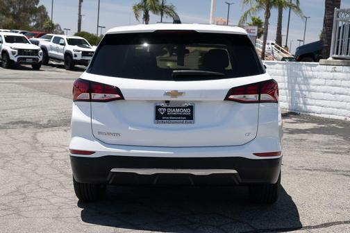 Summit White 2024 Chevrolet Equinox LT