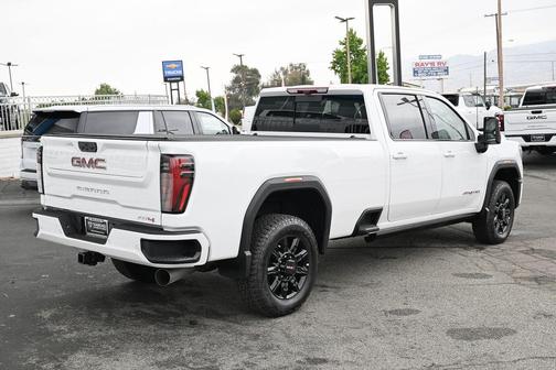 Summit White 2026 GMC Sierra 3500 AT4