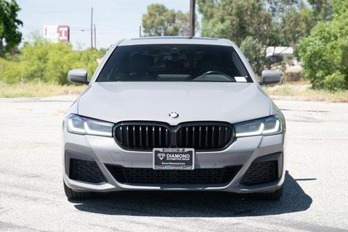 2022 BMW 530 i