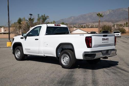 2025 GMC Sierra 1500 Pro