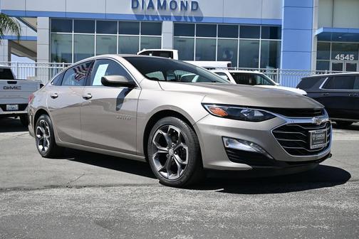 Mineral Gray Metallic 2023 Chevrolet Malibu LT