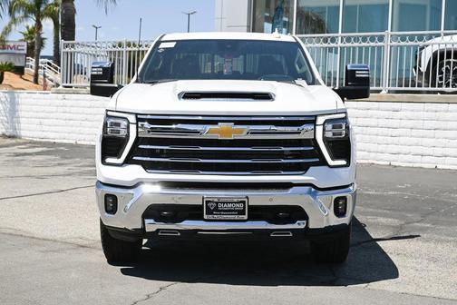 Summit White 2026 Chevrolet Silverado 3500 LTZ