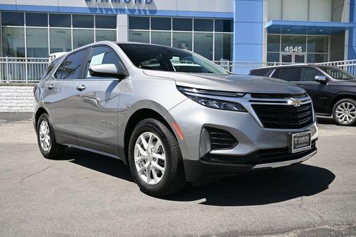 Sterling Gray Metallic 2024 Chevrolet Equinox LT