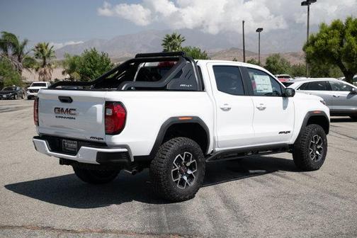 2025 GMC Canyon AT4