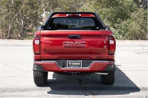 2025 GMC Canyon AT4