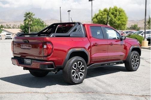 2025 GMC Canyon AT4