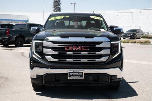 2024 GMC Sierra 1500 SLE