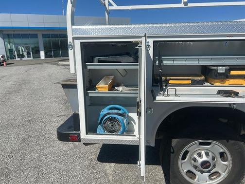 2022 GMC Sierra 2500 Pro