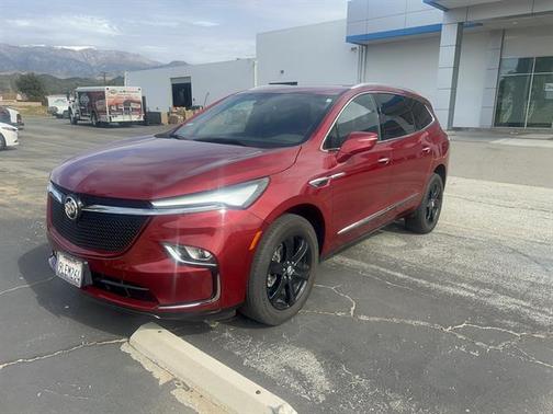 2024 Buick Enclave Essence