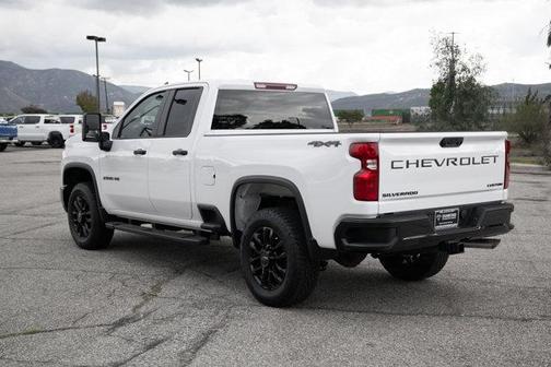 2026 Chevrolet Silverado 2500 Custom
