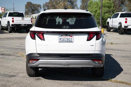 2025 Hyundai TUCSON SEL