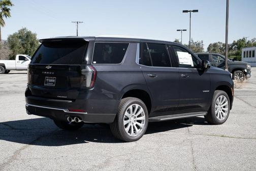Dark Ash Metallic 2026 Chevrolet Tahoe Premier