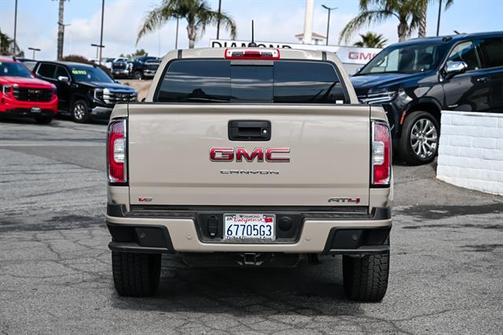 Desert Sand Metallic 2021 GMC Canyon AT4