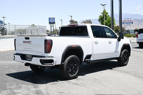Summit White 2026 GMC Sierra 2500 AT4