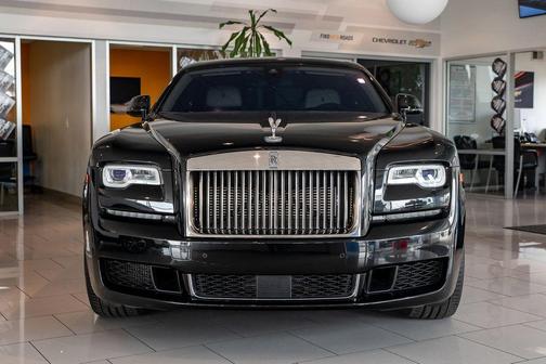 Black 2018 Rolls-Royce Ghost