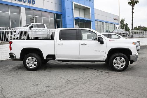 Summit White 2021 Chevrolet Silverado 2500 LTZ