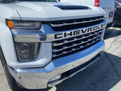 Summit White 2021 Chevrolet Silverado 2500 LTZ