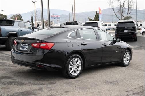 2025 Chevrolet Malibu LT