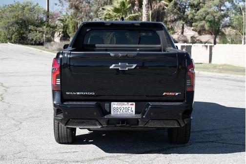 2024 Chevrolet Silverado EV RST
