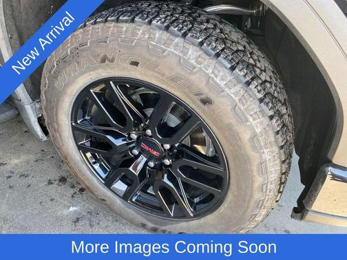 Onyx Black 2024 GMC Sierra 1500 Elevation