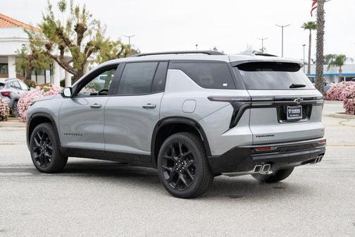 2025 Chevrolet Traverse RS