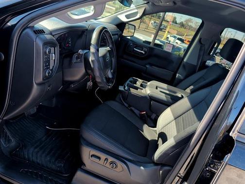 2022 Chevrolet Silverado 1500 Limited Custom Trail Boss