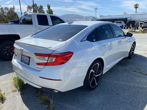Platinum White 2018 Honda Accord Sport