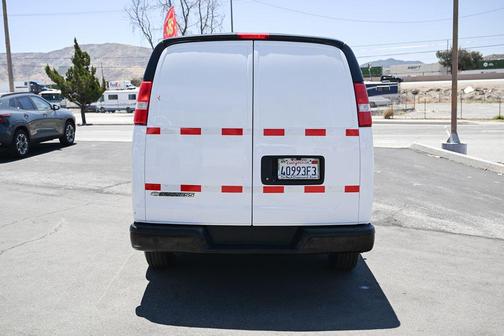 Summit White 2021 Chevrolet Express 2500 Work Van