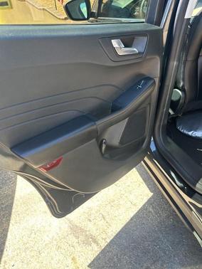 Blue Metallic 2022 Ford Escape Titanium Hybrid