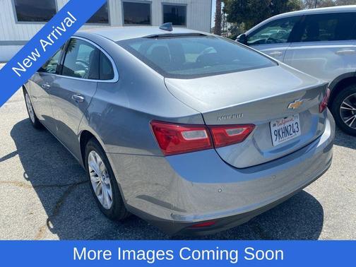 Sterling Gray Metallic 2024 Chevrolet Malibu LT