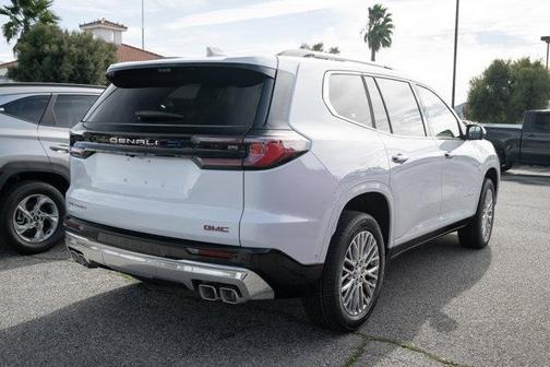 2026 GMC Acadia FWD Denali