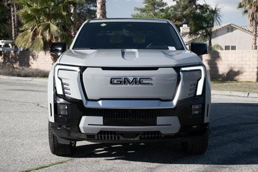 2024 GMC Sierra EV Denali