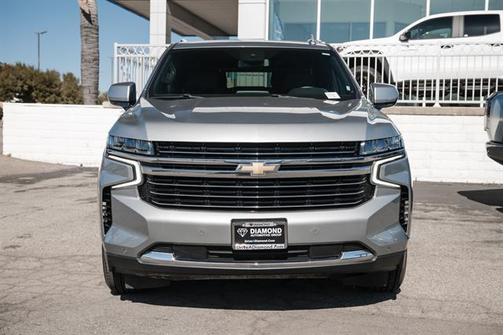 2024 Chevrolet Suburban LT