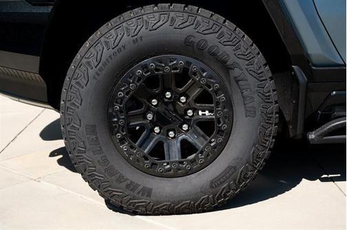 2024 GMC HUMMER EV SUV 3X