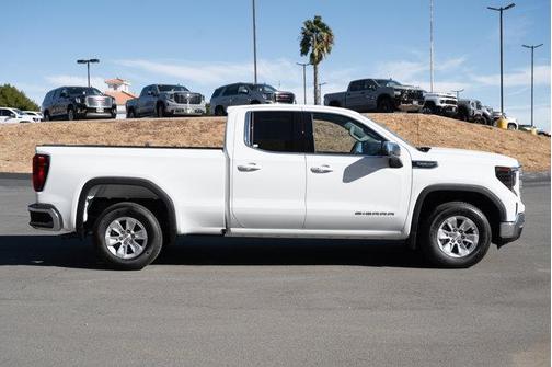 2025 GMC Sierra 1500 SLE