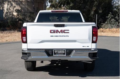 2025 GMC Sierra 1500 SLE