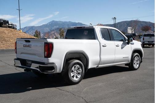 2025 GMC Sierra 1500 SLE