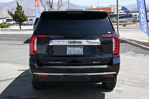 Onyx Black 2023 GMC Yukon SLT