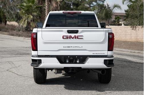 2026 GMC Sierra 2500 Denali