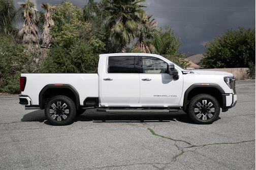 2026 GMC Sierra 2500 Denali
