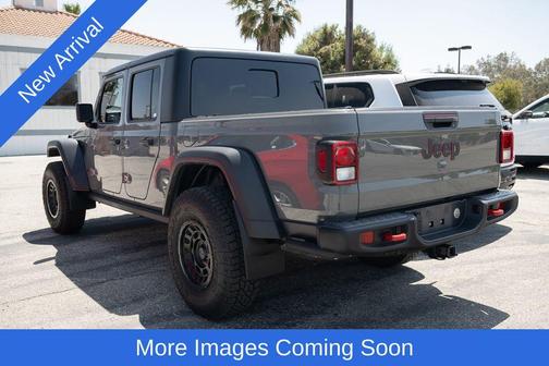 Sting Gray Clearcoat 2022 Jeep Gladiator Rubicon
