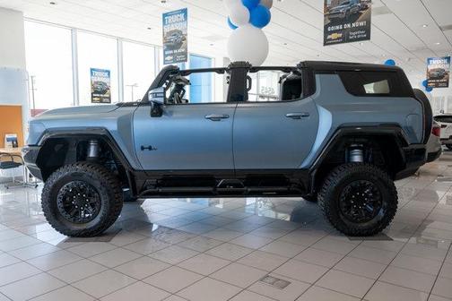 2024 GMC HUMMER EV SUV 3X